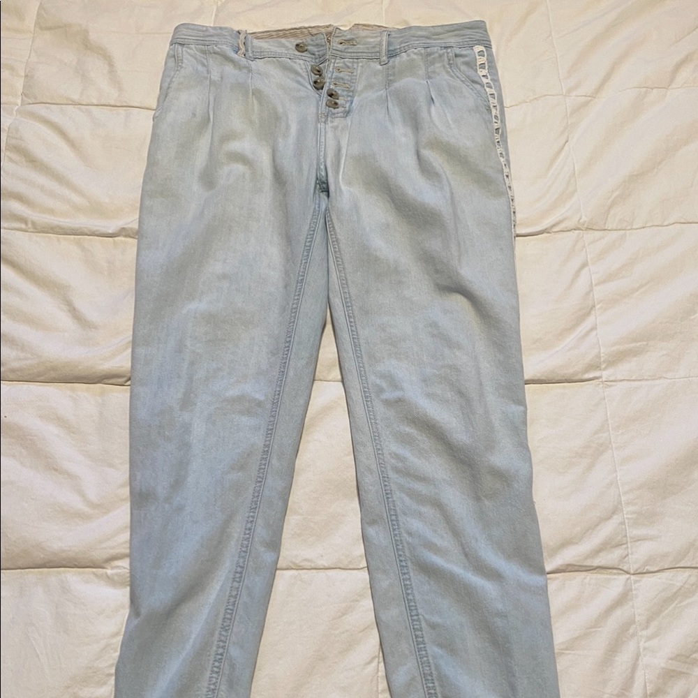 Free People Boyfriend Fitting Jeans/Trousers